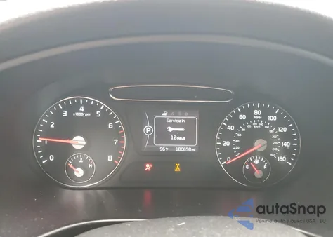 2017 Kia Sorento Lx z USA, uszkodzony, nr VIN 5XYPGDA30HG204006